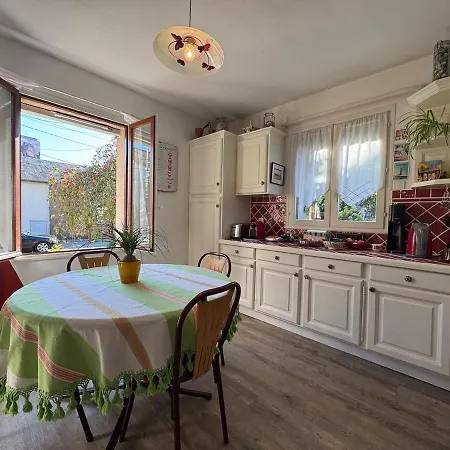 Chez Dodo - 9pers- Parking - Bugatti Circuit *