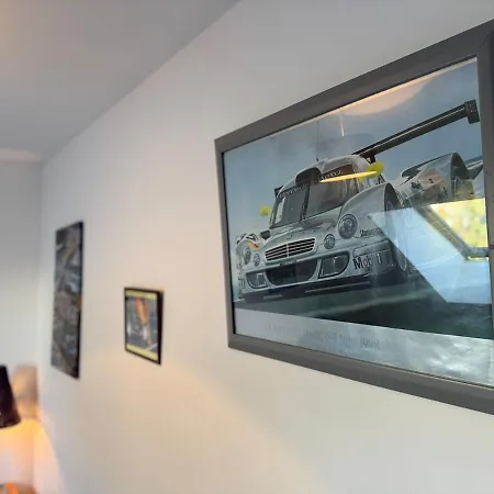 Chez Dodo - 9pers- Parking - Bugatti Circuit